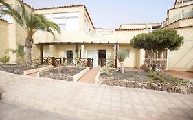 Book Jet - Hibiscus Beach Front