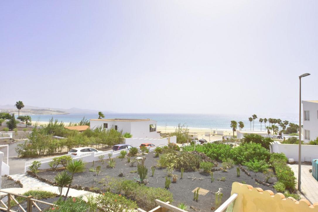 Book Jet - Hibiscus Beach Front Costa Calma Exterior photo